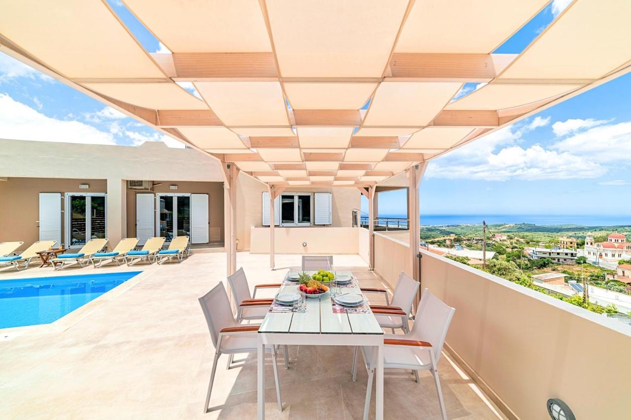 Villa Di Giorgio Heated Pool Kournás Eksteriør billede